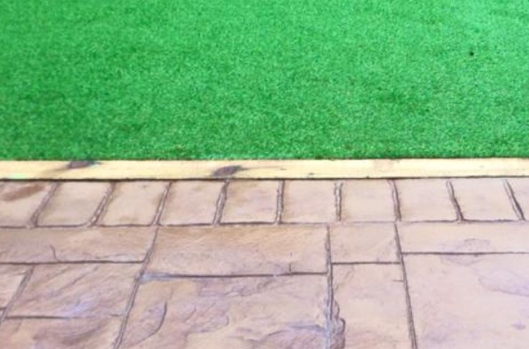 Caminos de jardín y bordes de piscina